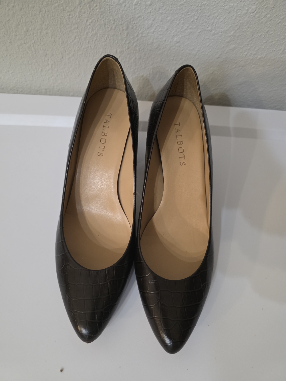 Talbots Black Croc-Embossed Pointed Pumps